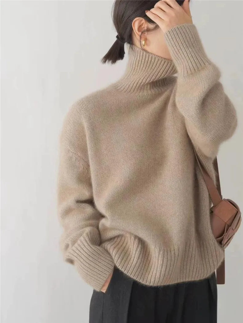 Pearl - Premium Turtleneck Sweater